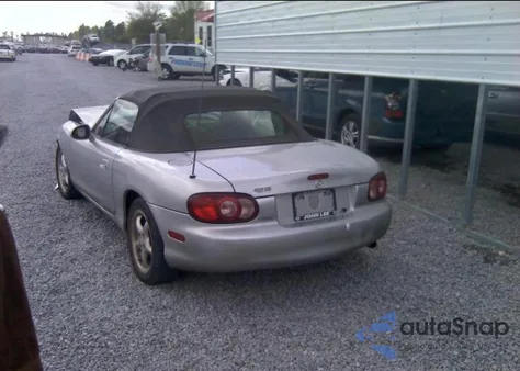 2002 Mazda Mx-5 Miata Miata/Ls z USA, uszkodzony, nr VIN JM1NB353020221198